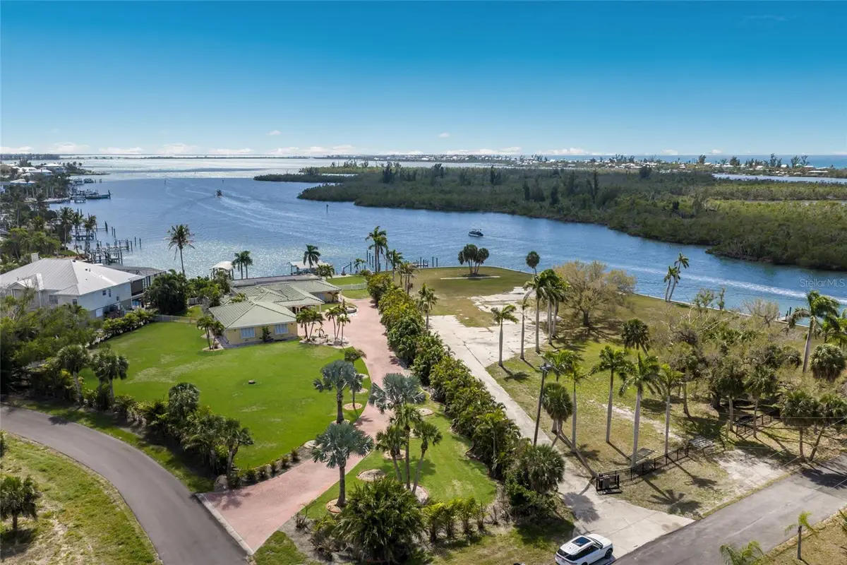 90 Buccaneer Bend, Placida, FL 33946 - #1