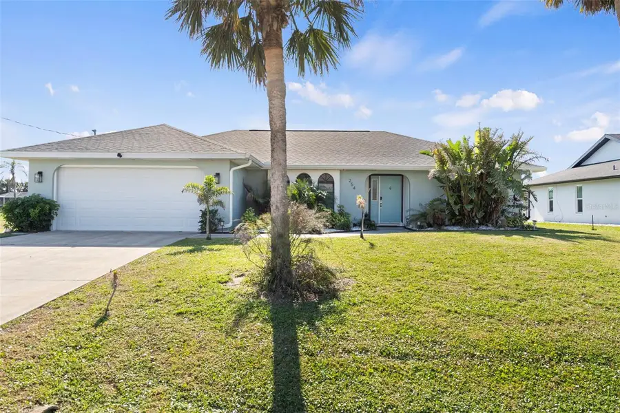 254 Mark Twain Lane, Rotonda West, FL 33947 - #3