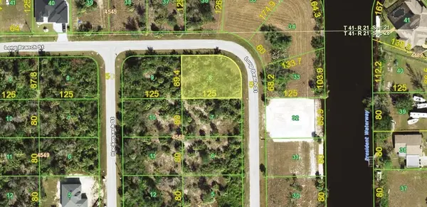 10005 Long Beach Street, PORT CHARLOTTE, FL 33981