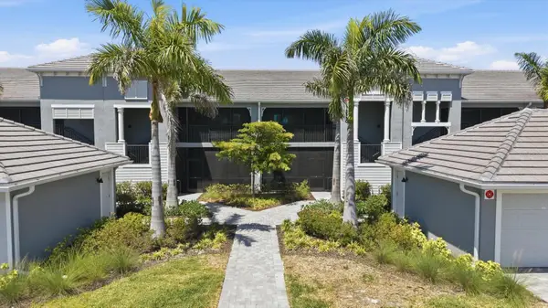 12580 Galapagos Court #204, VENICE, FL 34293