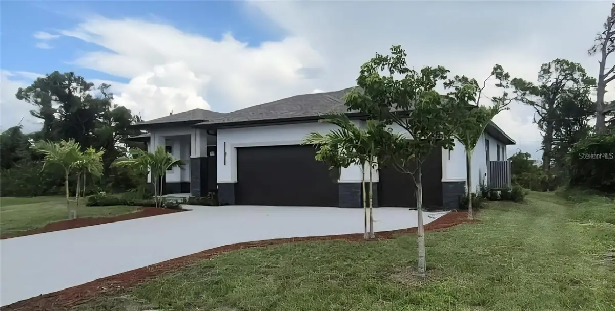47 Brig Circle E, Placida, FL 33946 - #1