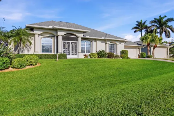 8050 Tracy Circle, PORT CHARLOTTE, FL 33981