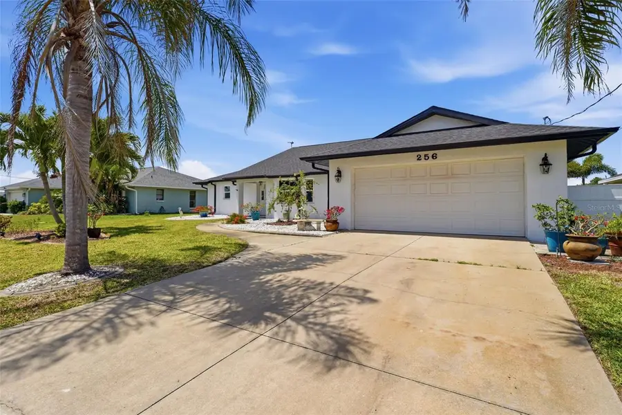 256 Mark Twain Lane, Rotonda West, FL 33947 - #3