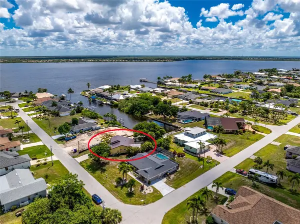 2532 Dixon Terrace, PORT CHARLOTTE, FL 33981