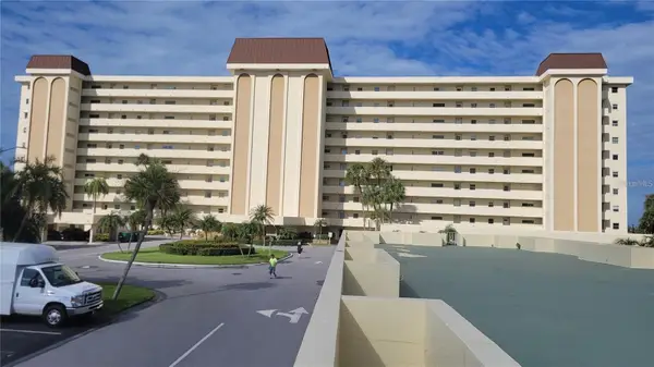 4750 Cove Circle #706, ST PETERSBURG, FL 33708