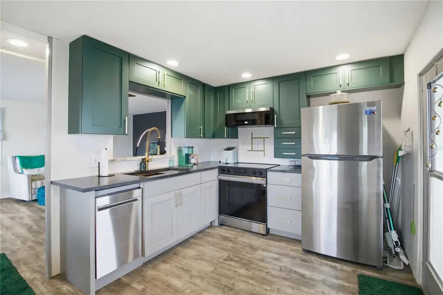 5402 Chateau Lane, Bradenton, FL 34207 - #3