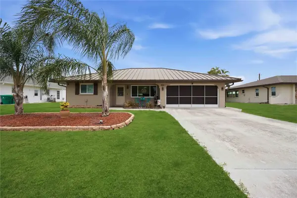 10068 Amelia Avenue, ENGLEWOOD, FL 34224