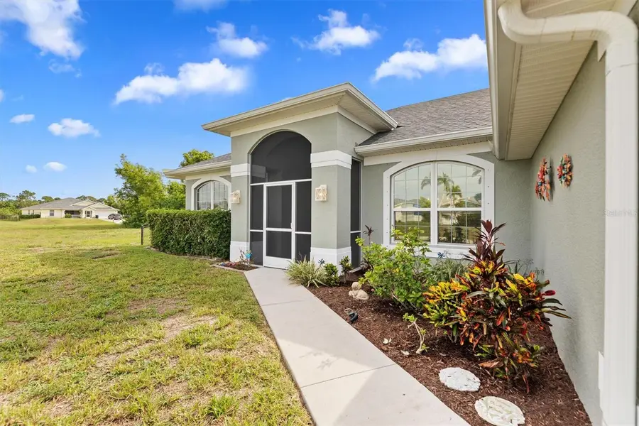 3225 NW 2nd Place, Cape Coral, FL 33993 - #3