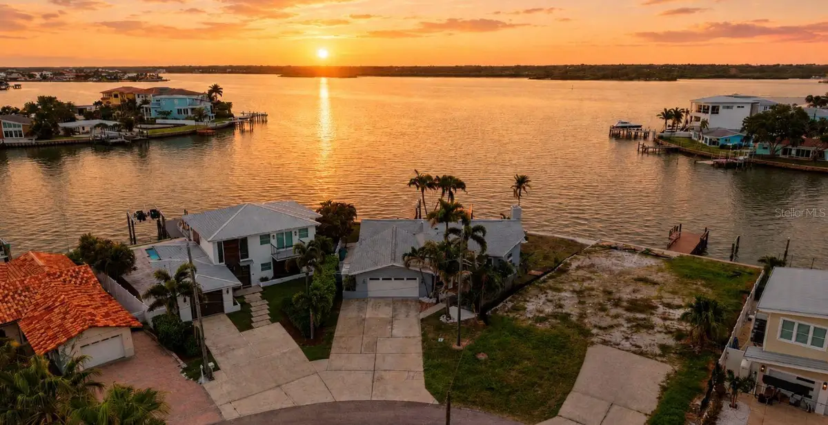 16115 4th Street E, Redington Beach, FL 33708 - #1