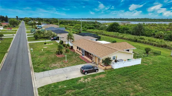 27 Annapolis Lane, ROTONDA WEST, FL 33947