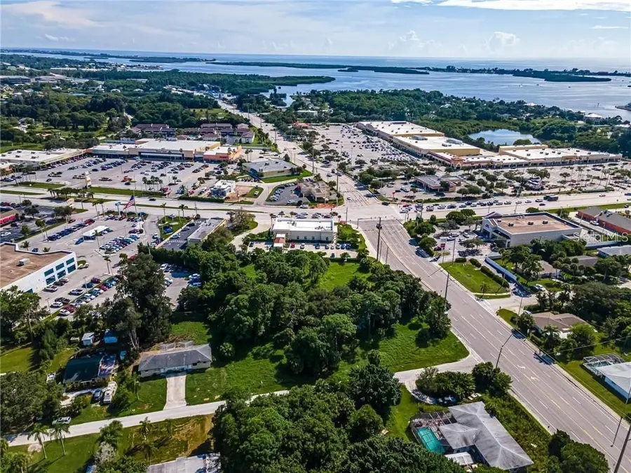 801 E 1st Street, Englewood, FL 34223 - #2