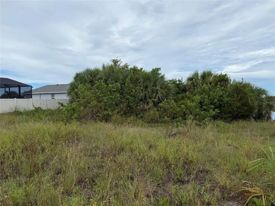 10377 Harlingen St, Port Charlotte, FL 33981 - #3