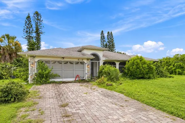 23179 Avacado Avenue, PORT CHARLOTTE, FL 33980