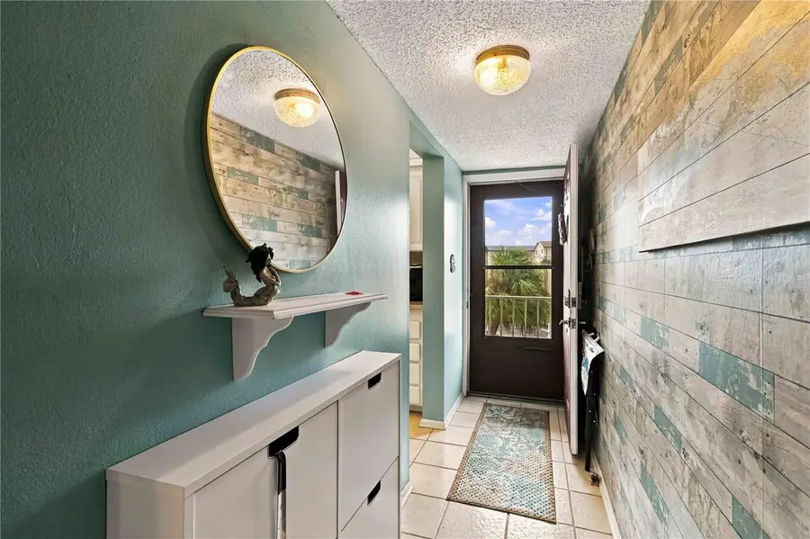 3617 Lake Bayshore Drive #401, Bradenton, FL 34205 - #2