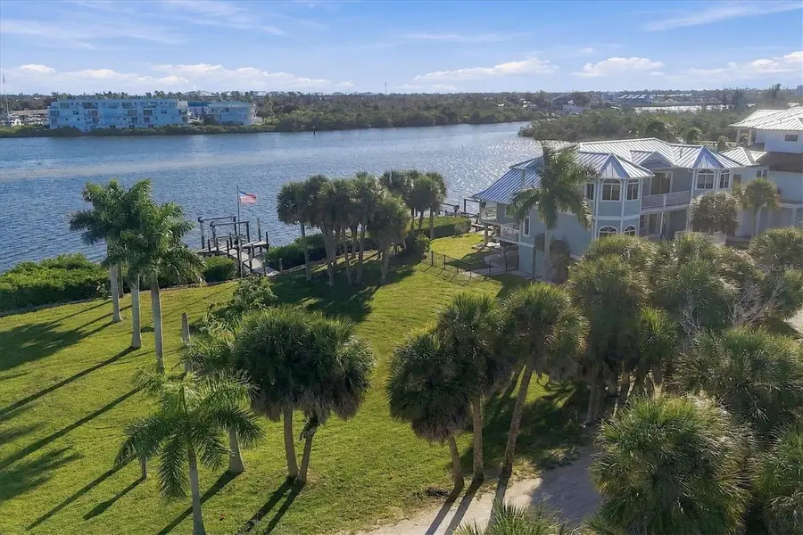59 Bayshore Circle, Placida, FL 33946 - #2