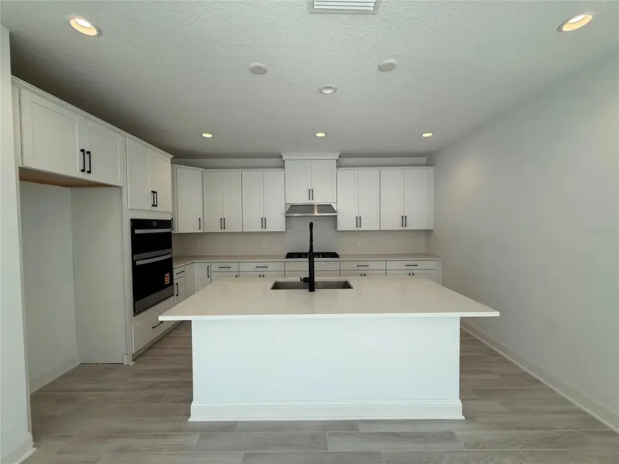 10 Huxley Avenue, Palm Coast, FL 32164 - Image #2