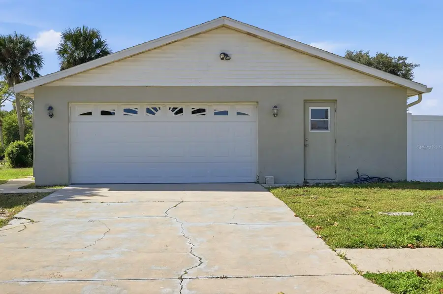 145 Springwood Drive, Daytona Beach, FL 32119 - Image #2