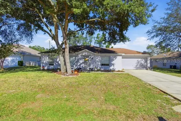 8 Rolling Fern Place, PALM COAST, FL 32164