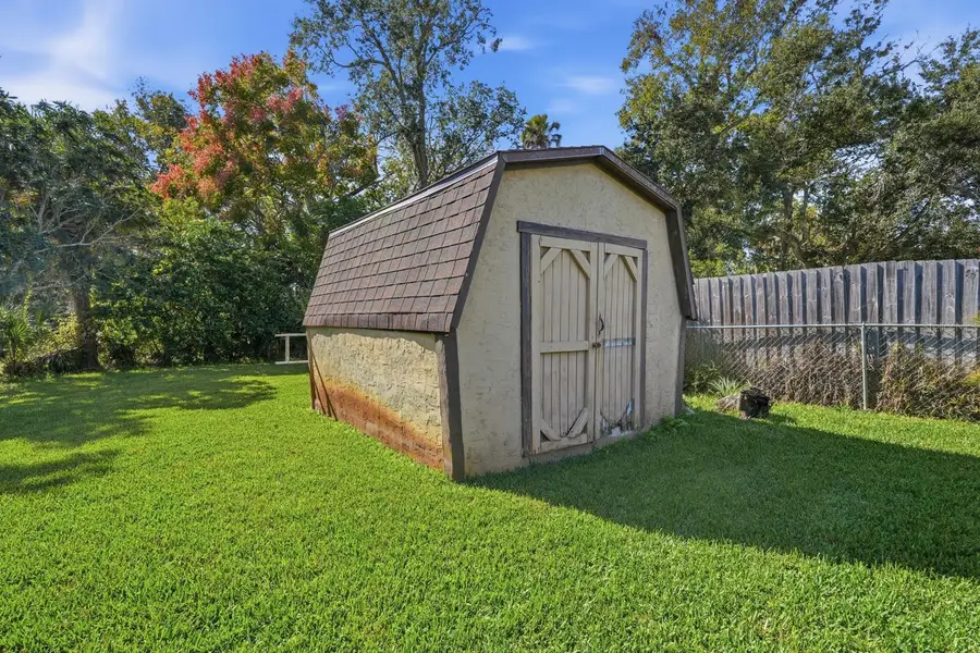 932 Lora Street, Daytona Beach, FL 32114 - Image #2