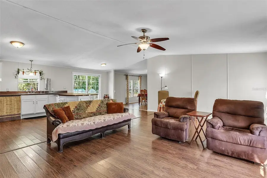 141 Cherokee Drive, Interlachen, FL 32148 - Image #3