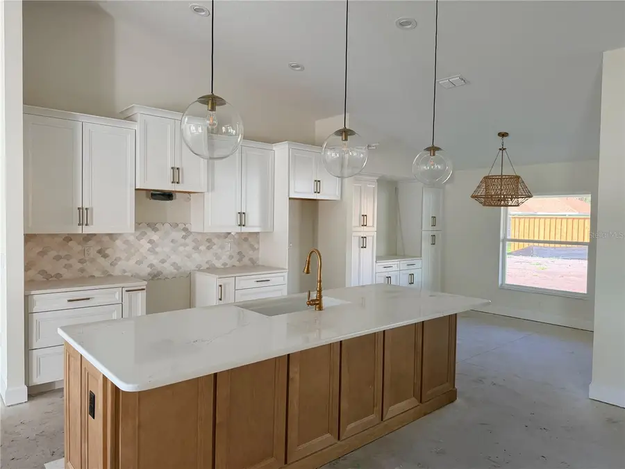 18 Central Place, Palm Coast, FL 32137 - #2