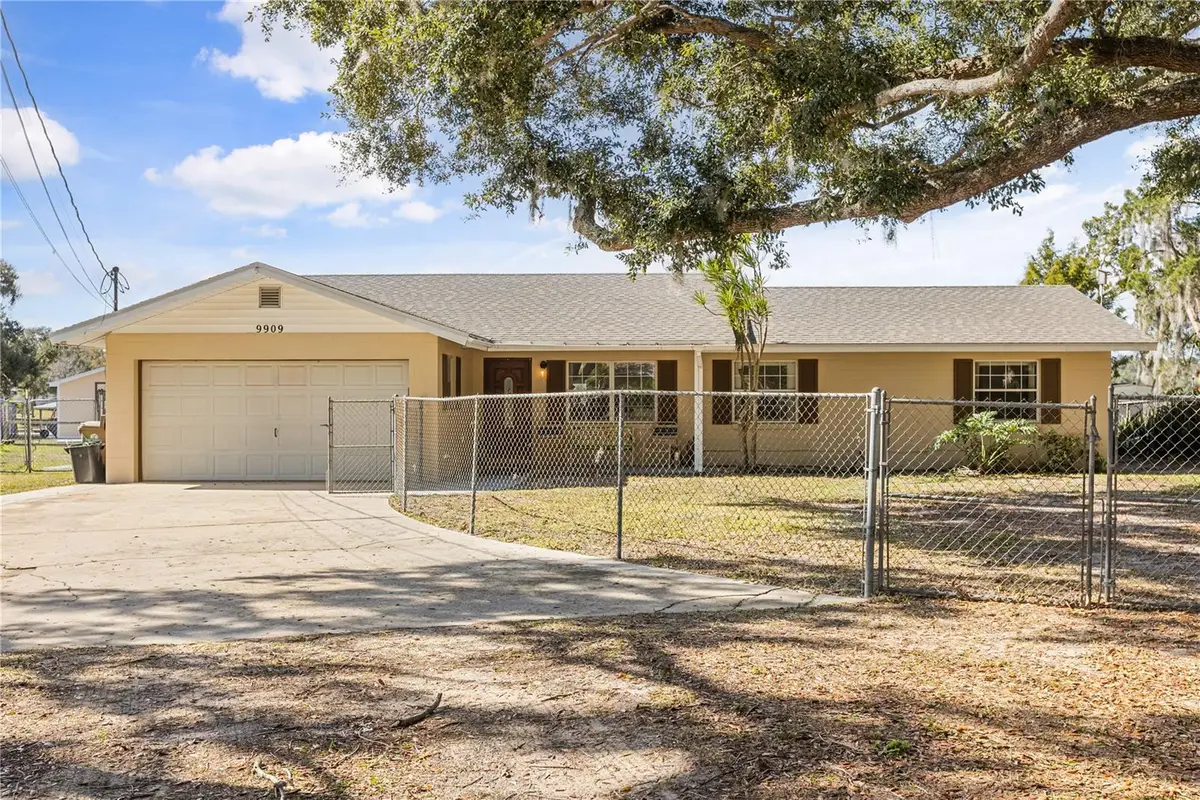 9909 Jacaranda Avenue, Clermont, FL 34711 - Image #1