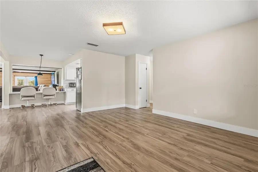 9909 Jacaranda Avenue, Clermont, FL 34711 - Image #3