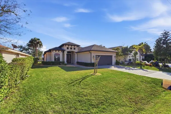 8 Cochran Lane, PALM COAST, FL 32137