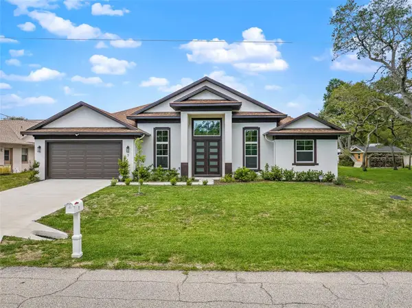 7 Fortune Lane, PALM COAST, FL 32137