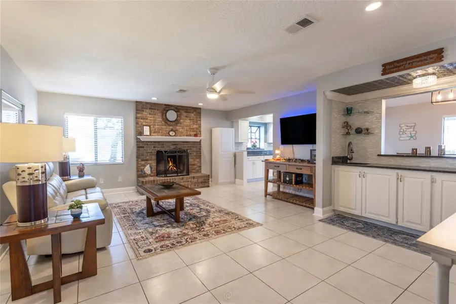 13 Clinton Court S, Palm Coast, FL 32137 - #3