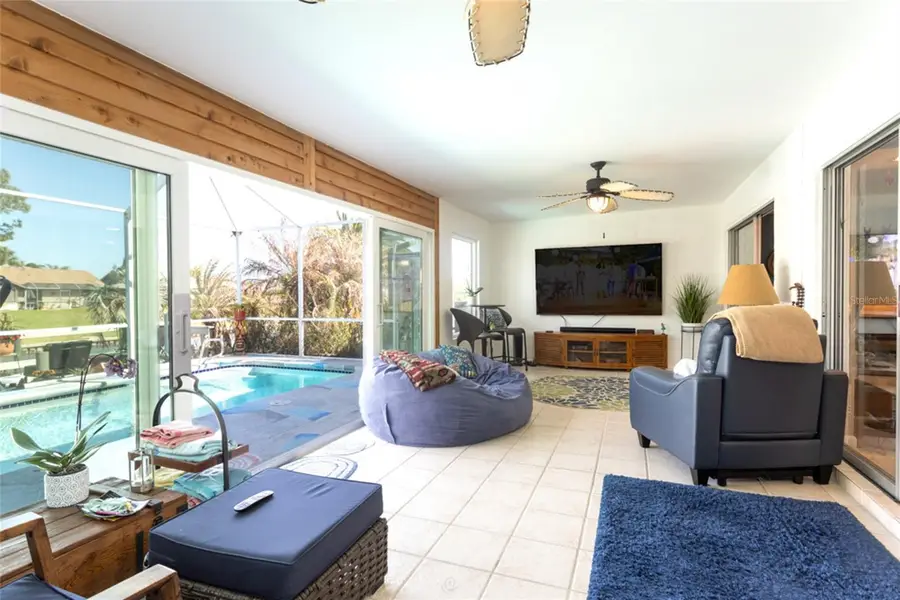 11 Clearview Court S, Palm Coast, FL 32137 - #2