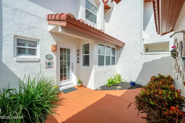 226 Florida Shores Boulevard, DAYTONA BEACH, FL 32118