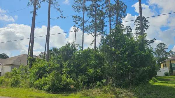 13 Robin Hood Lane, PALM COAST, FL 32164