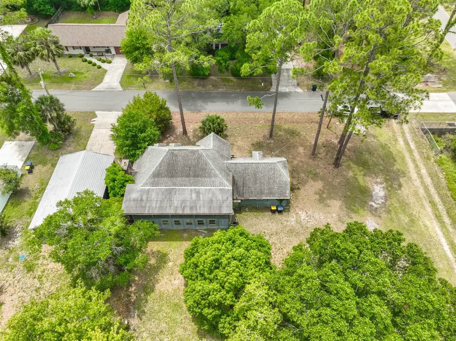 610 N Chapel Street, Bunnell, FL 32110 - #3