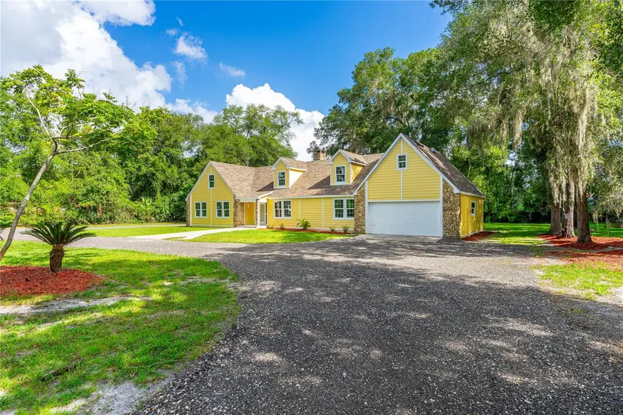 475 E Wisconsin Avenue, Orange City, FL 32763 - #3