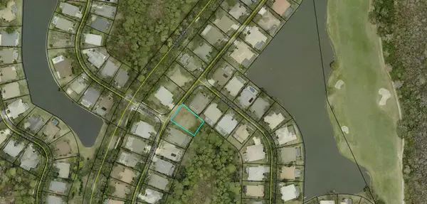 30 Saint Andrews Court, PALM COAST, FL 32137