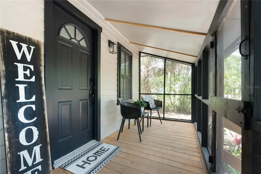 511 W Bartlett Street, Deland, FL 32720 - #3