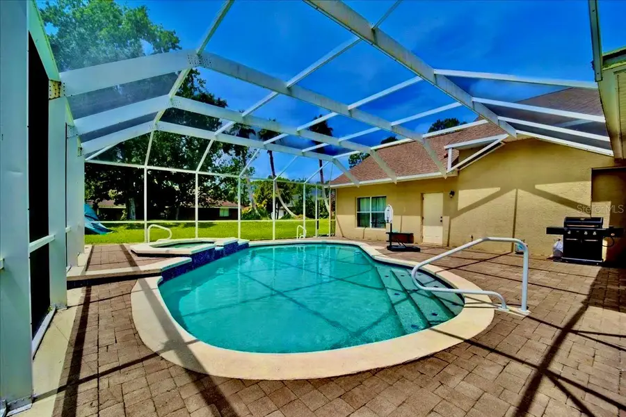 24 Lakeside Place W, Palm Coast, FL 32137 - #2