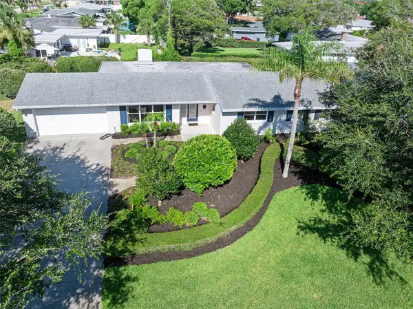 240 Oak Drive, ORMOND BEACH, FL 32176
