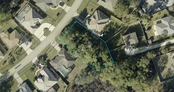 32 Whitcock Lane, PALM COAST, FL 32164