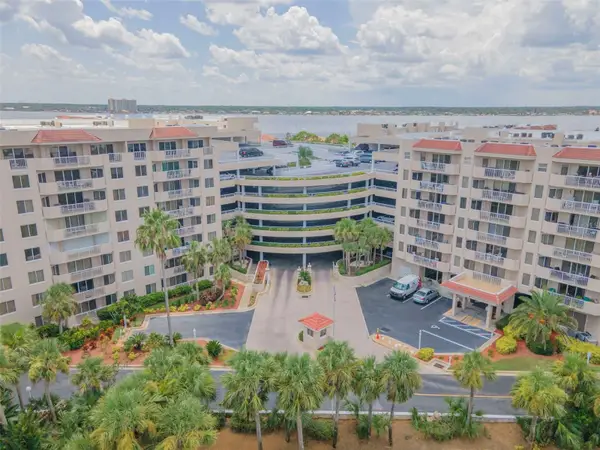 3 Oceans Boulevard W #2D4, DAYTONA BEACH, FL 32118