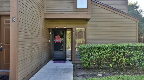 5 Sherbury Court, PALM COAST, FL 32137