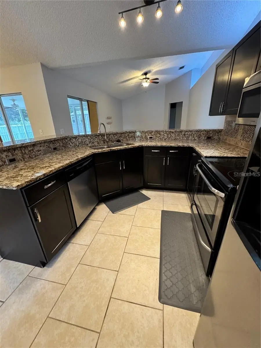 36 Firethorn Lane, Palm Coast, FL 32137 - #3