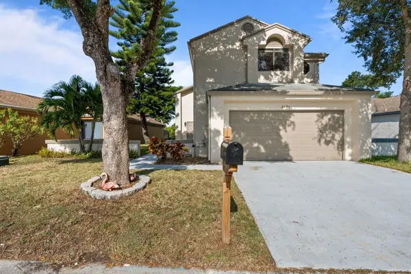 2171 NW 34th Terrace, COCONUT CREEK, FL 33066