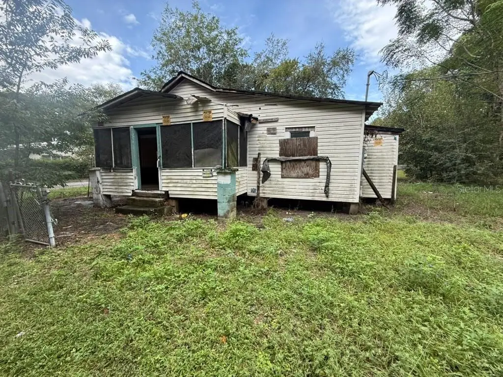 111 Cedar Avenue, Palatka, FL 32177 - #1