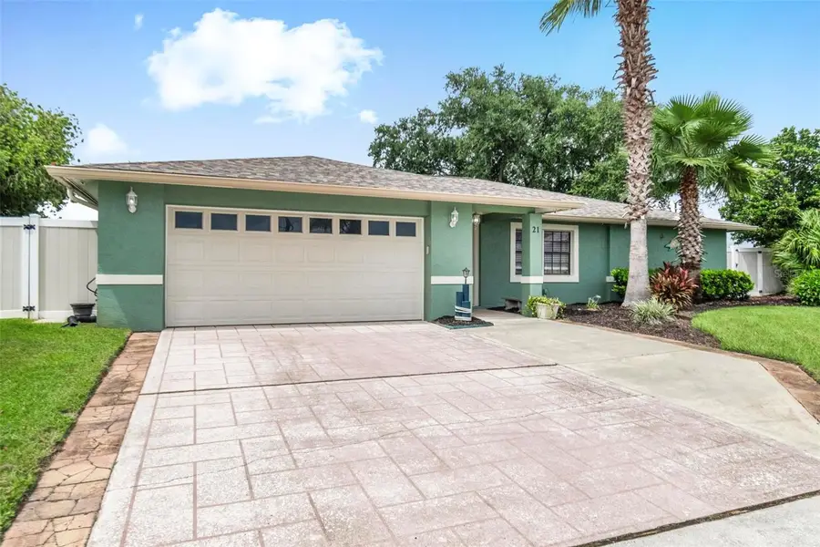 21 Corona Court, Palm Coast, FL 32137 - #2