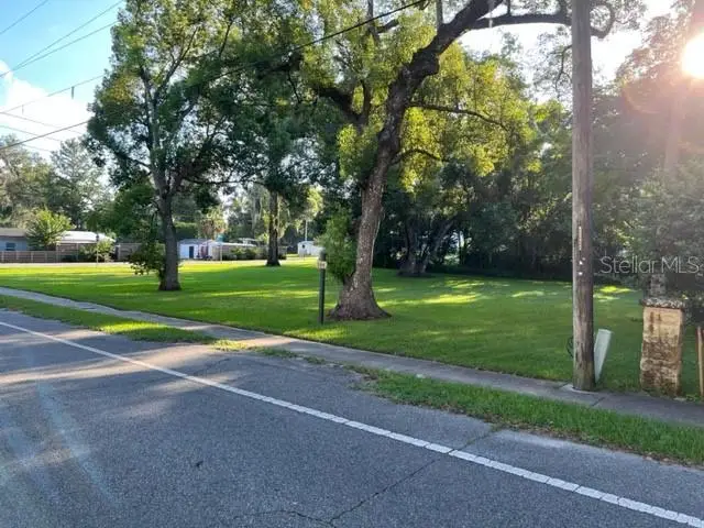 104 N Lakeview Drive, Lake Helen, FL 32744 - Image #2