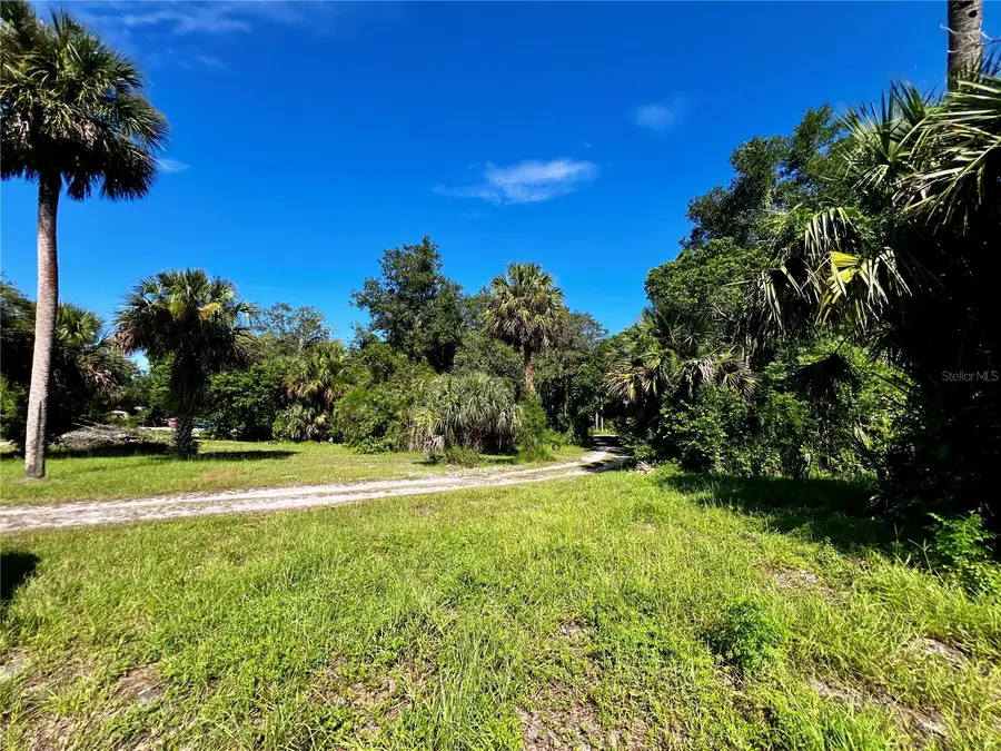 837 Snow Hill Road, Geneva, FL 32732 - Image #2