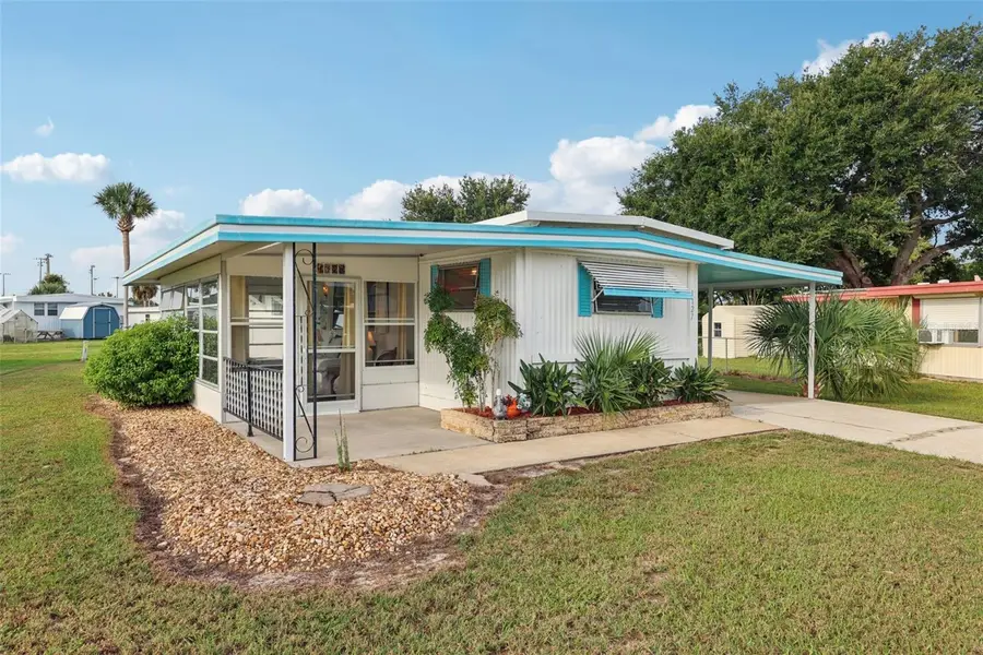 1127 Belmont Circle, Tavares, FL 32778 - Image #2