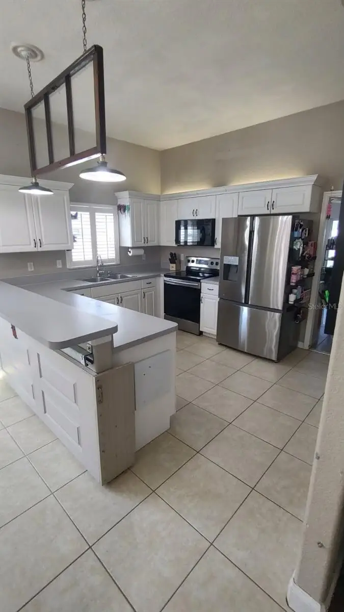 6421 Ashville Drive, Zephyrhills, FL 33542 - Image #3